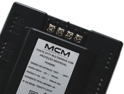 Fonte p/ CFTV MCM FON0454LC 12 V / 5 A at 16 cmeras