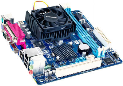 Placa me mini-ITX Gigabyte GA-C847N-S2 c/ Celeron C847