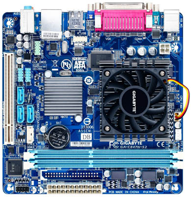 Placa me mini-ITX Gigabyte GA-C847N-S2 c/ Celeron C847